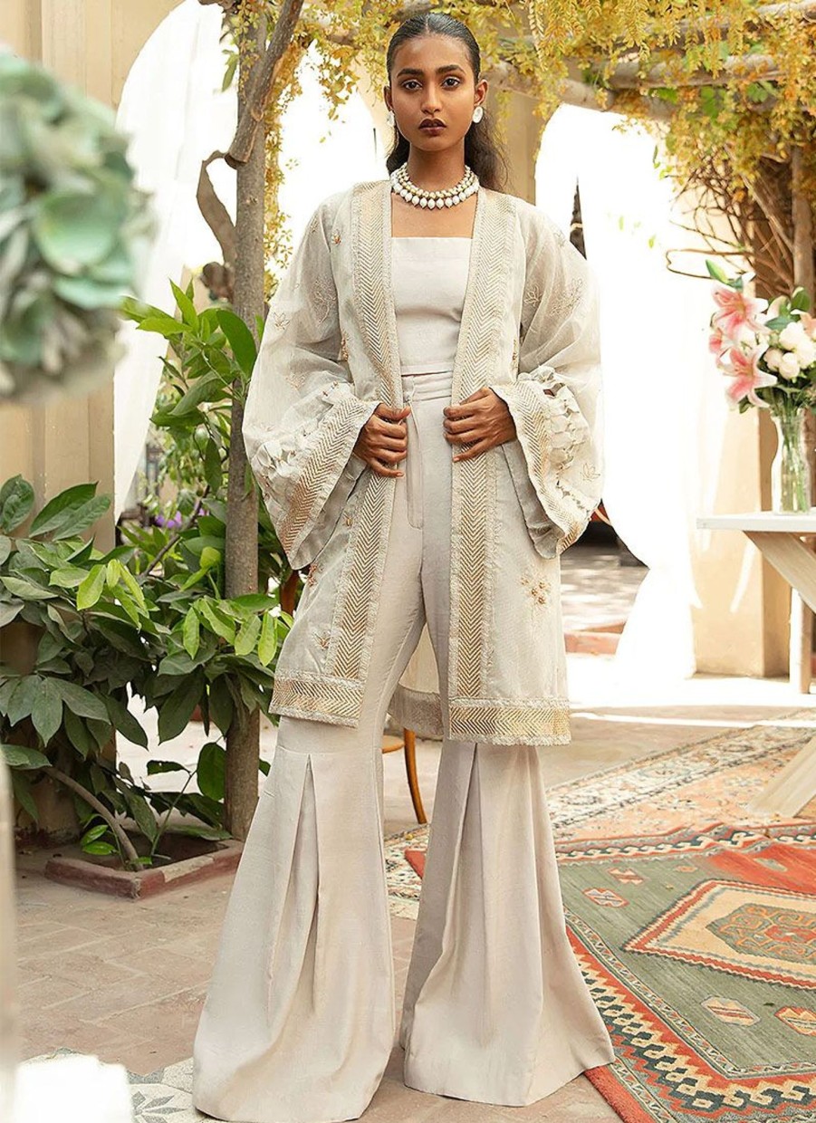 Salwar Kameez Vanaya | Aangan Embroidered Pakistani Pant Suit