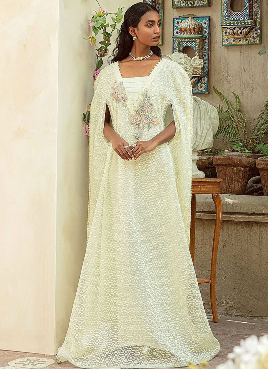 Salwar Kameez Vanaya | Aangan Embroidered Pakistani Gown