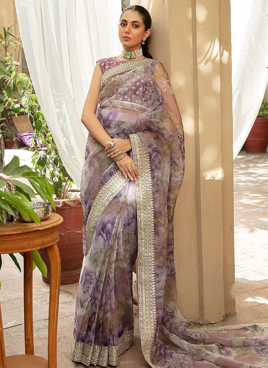 Sarees Vanaya | Aangan Embroidered Pakistani Saree