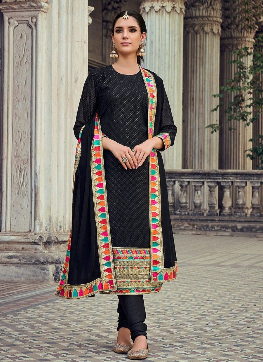 Salwar Kameez Senhora | Black And Gold Embroidered Straight Suit