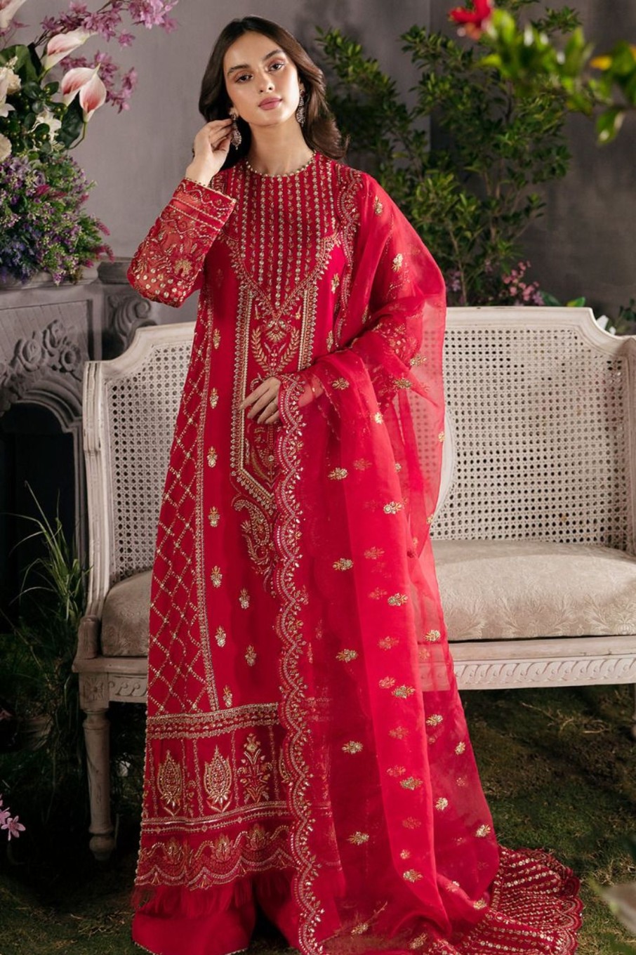 Salwar Kameez Afrozeh | Carmine Embroidered Pakistani Palazzo Suit