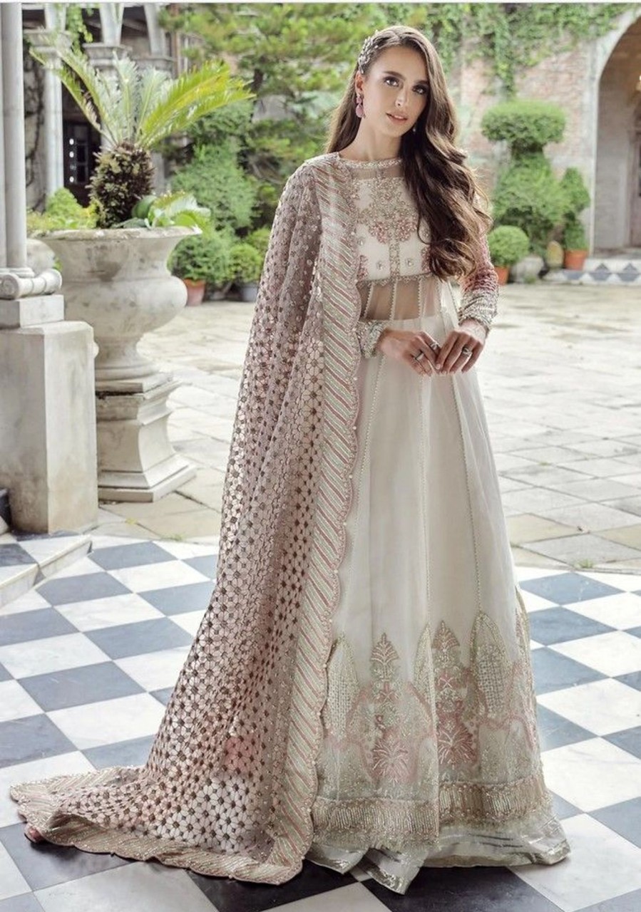 Lehengas Maryam Hussain | Laleh Embroidered Pakistani Lehenga