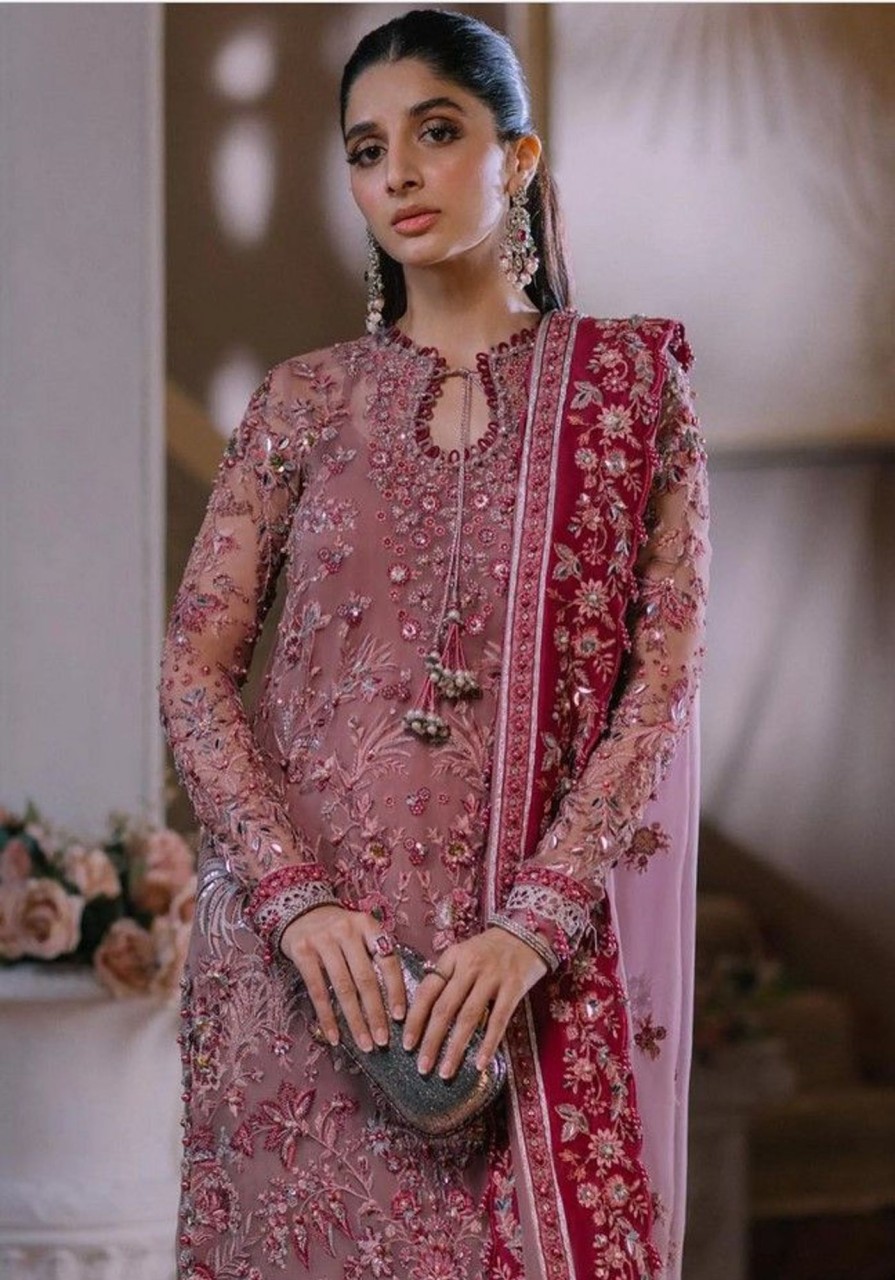 Salwar Kameez Elan | Nuray Embroidered Pakistani Salwar Kameez