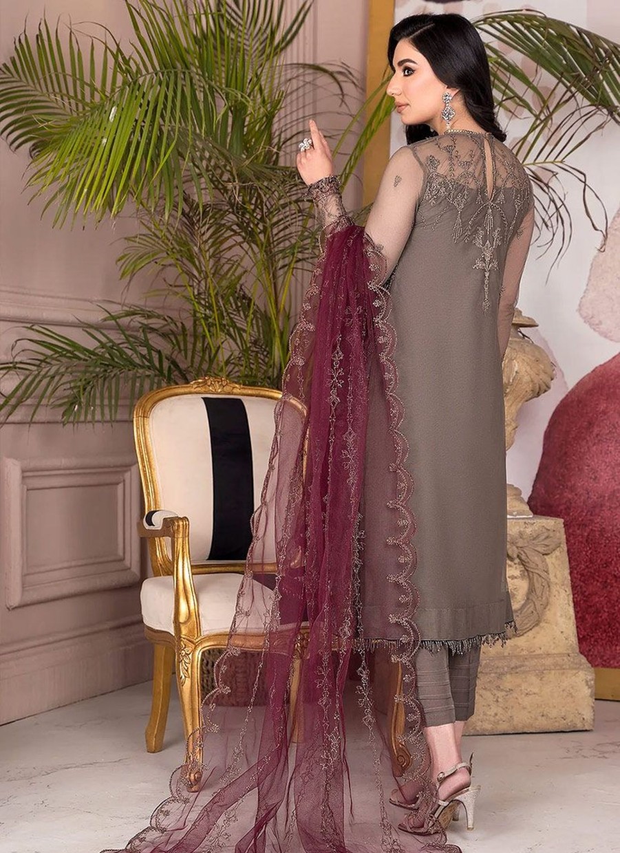 Salwar Kameez Zarif | Dove Embroidered Pakistani Salwar Kameez