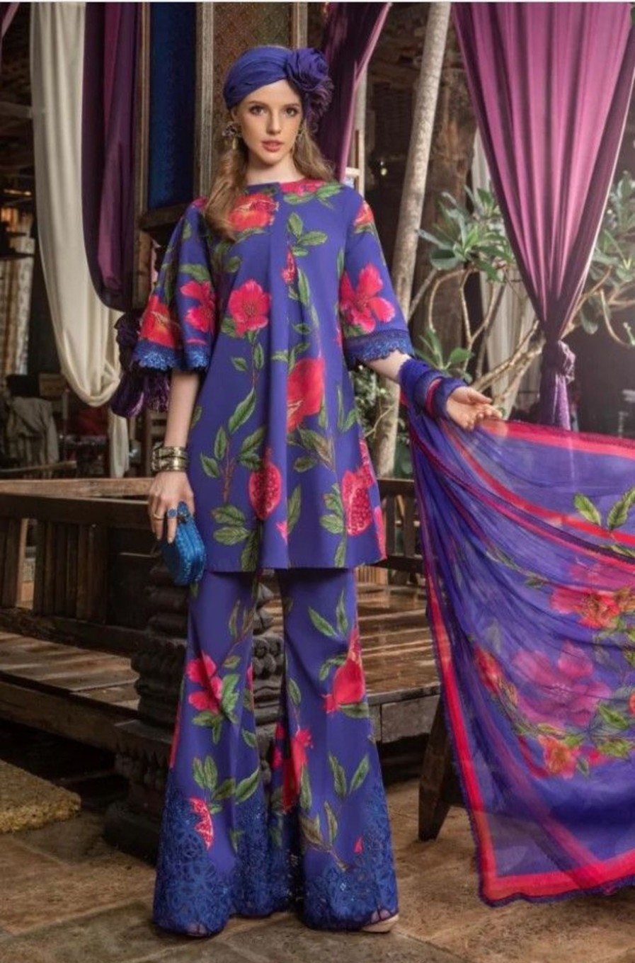 Salwar Kameez Maria.B | M Prints Lawn Embroidered Pakistani Salwar Kameez