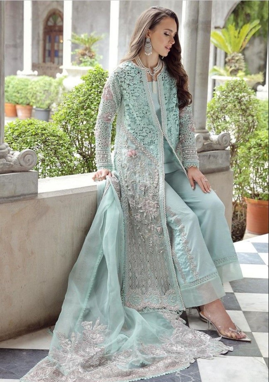 Salwar Kameez Maryam Hussain | Alara Embroidered Pakistani Salwar Kameez