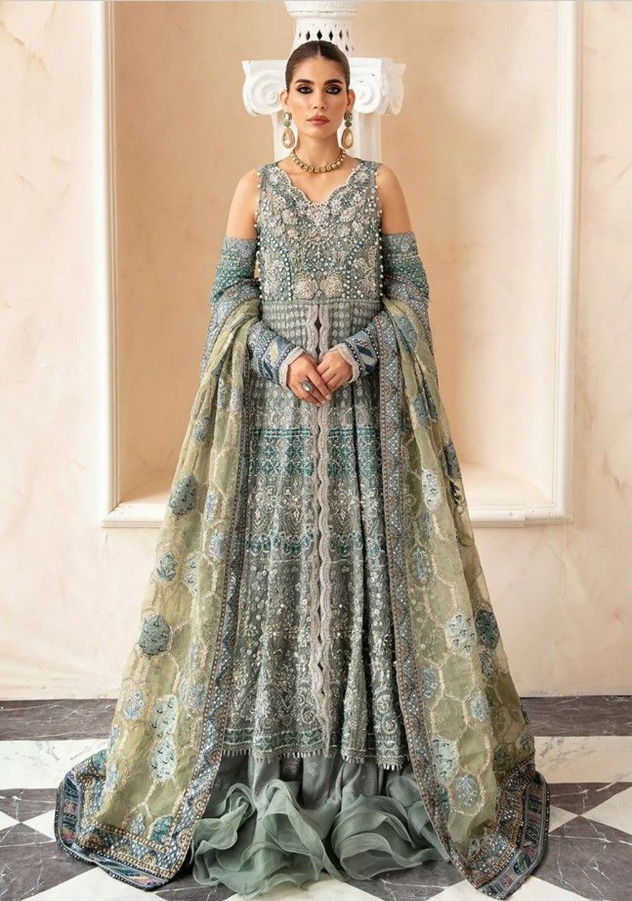 Salwar Kameez ELAF | Nyra Embroidered Pakistani Gown