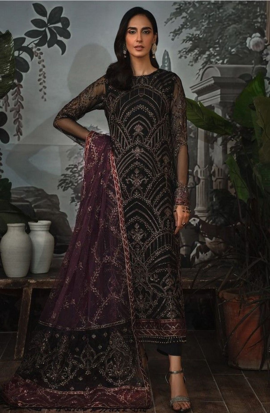 Salwar Kameez Zarif | Night Glow Embroidered Pakistani Salwar Kameez