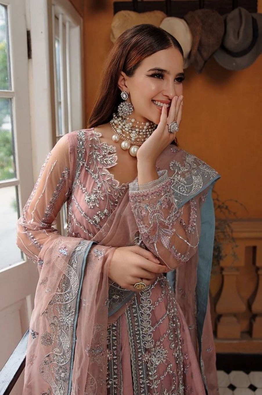 Salwar Kameez Avyana | Aroha Embroidered Pakistani Anarkali